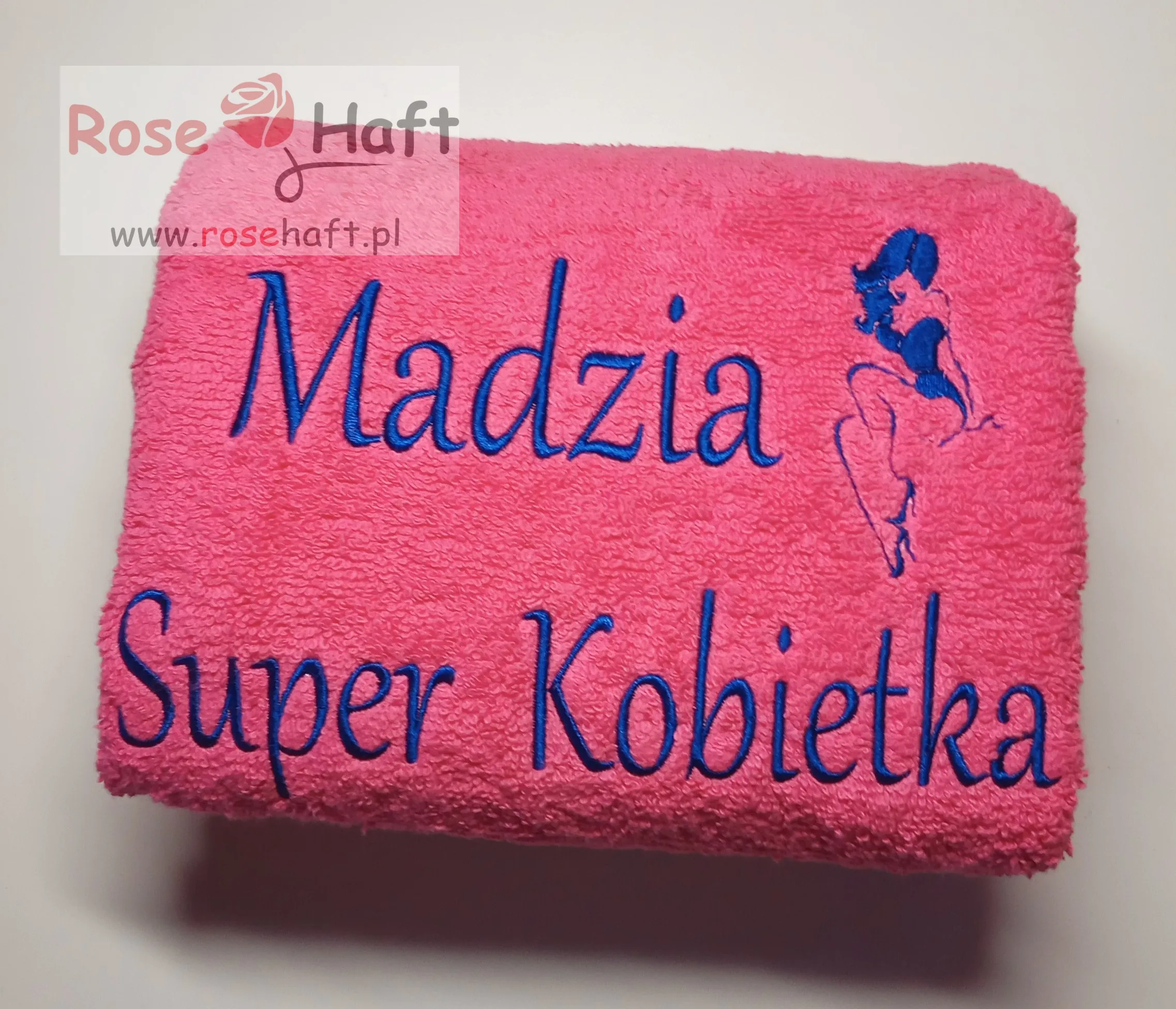 Dzień Kobiet Prezent Ręcznik z haftowanym napisem i grafiką - 70 x 140 cm - obrazek 9